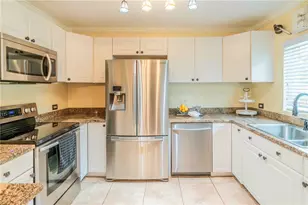 131 Valencia Dr, Dunedin, FL 34698 - Photo 24