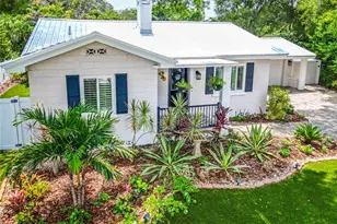 131 Valencia Dr, Dunedin, FL 34698 - Photo 84