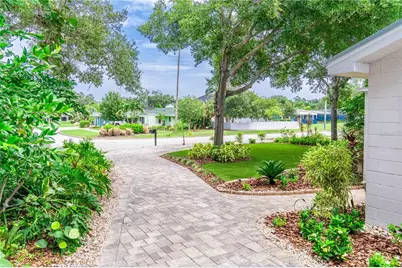 131 Valencia Drive, Dunedin, FL 34698 - Photo 48