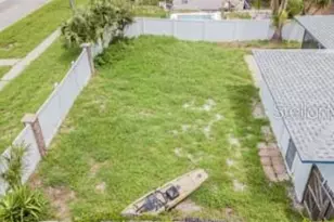 12609 130th St, Largo, FL 33774 - Photo 18