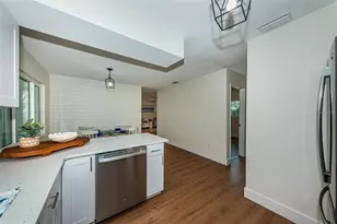 19 Ventura Dr, Dunedin, FL 34698 - Photo 20