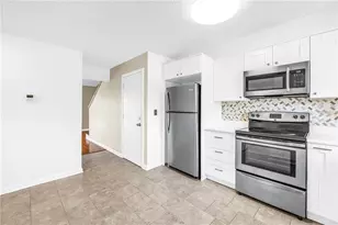 5403 Sweetwater Terrace Cir, Tampa, FL 33634 - Photo 8