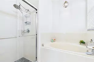 4021 3rd Ave E, Bradenton, FL 34208 - Photo 4