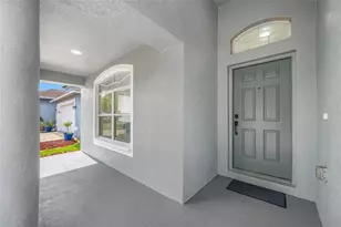 8105 Water Tower Dr, Tampa, FL 33619 - Photo 10