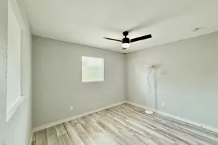 4406 W Trilby Ave, Tampa, FL 33616 - Photo 22