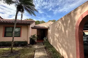9783 86th Ave, Seminole, FL 33777 - Photo 32