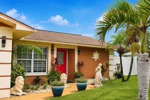 3513 Westminister Ct, Holiday, FL 34691 - Photo 4