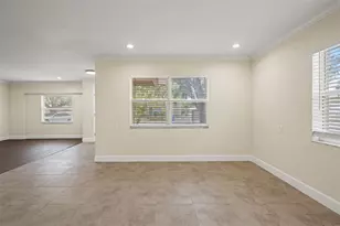 4247 Helena St NE, Saint Petersburg, FL 33703 - Photo 12