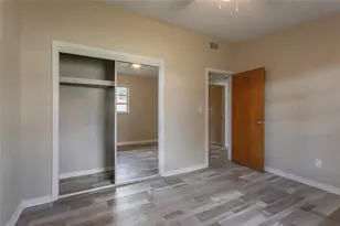 6518 Walton Way, Tampa, FL 33610 - Photo 16