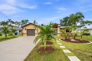 15918 Redington Dr, Redington Beach, FL 33708 - Photo 4