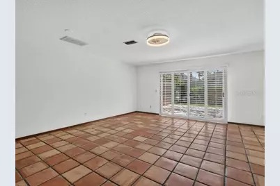 14012 Notreville Way, Tampa, FL 33624 - Photo 20