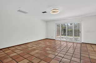 14012 Notreville Way, Tampa, FL 33624 - Photo 20