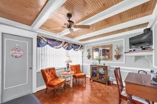 6915 Versailles N, Pinellas Park, FL 33781 - Photo 10
