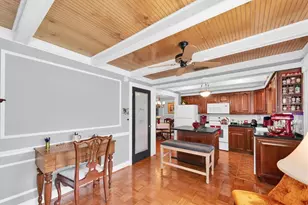6915 Versailles N, Pinellas Park, FL 33781 - Photo 12
