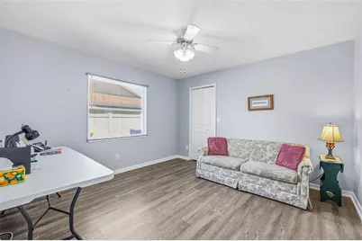 15306 Carrollton Lane, Tampa, FL 33624 - Photo 32