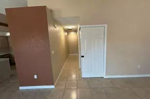 1783 Maryland Ave NE, Saint Petersburg, FL 33703 - Photo 4