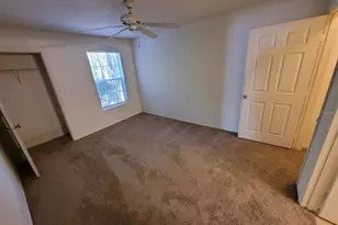 36106 Lake Chase Blvd, Zephyrhills, FL 33541 - Photo 14