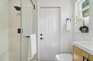 1354 Rosery Rd NE, Largo, FL 33770 - Photo 12
