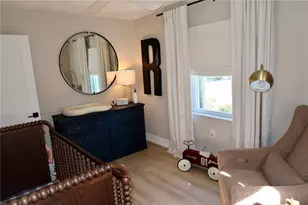 9484 Treasure Ln NE, Saint Petersburg, FL 33702 - Photo 12