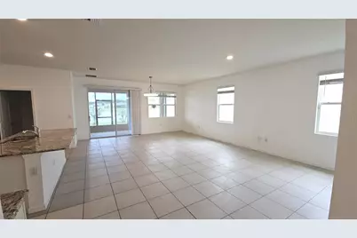 8103 Wheat Stone Drive, Zephyrhills, FL 33540 - Photo 8