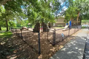 5903 Willow Ridge Dr, Zephyrhills, FL 33541 - Photo 32