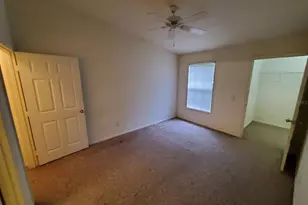 5903 Willow Ridge Dr, Zephyrhills, FL 33541 - Photo 24