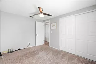 8704 Marlin Ct, Tampa, FL 33634 - Photo 14