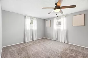 8704 Marlin Ct, Tampa, FL 33634 - Photo 10