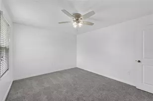 9637 Troncais Cir, Thonotosassa, FL 33592 - Photo 36