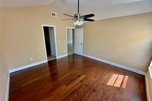 7029 Drury St, Tampa, FL 33635 - Photo 12
