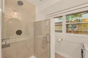 440 22nd St N, Saint Petersburg, FL 33713 - Photo 18
