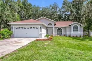 6353 Forestwood Dr E, Lakeland, FL 33809 - Photo 1