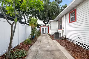 813 E New Orleans Ave, Tampa, FL 33603 - Photo 8
