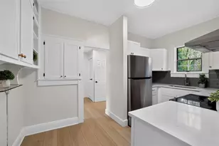 813 E New Orleans Ave, Tampa, FL 33603 - Photo 6