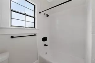 813 E New Orleans Ave, Tampa, FL 33603 - Photo 10