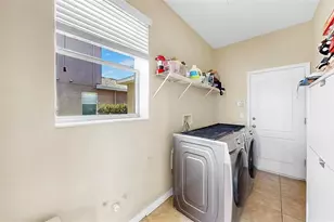 632 Tanana Fall Dr, Ruskin, FL 33570 - Photo 44