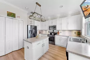 632 Tanana Fall Dr, Ruskin, FL 33570 - Photo 22