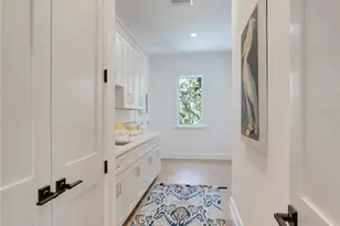 3106 W Coachman Ave, Tampa, FL 33611 - Photo 54