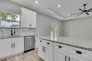13649 13th St, Dade City, FL 33525 - Photo 20