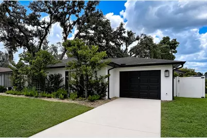 1005 Hallwood Loop, Brandon, FL 33511 - Photo 2