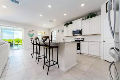 3719 Lively Coral Place, Bradenton, FL 34208 - Photo 4
