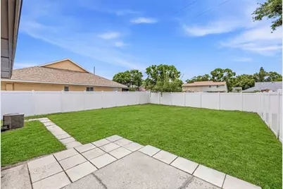 3257 Laurel Dale Drive, Tampa, FL 33618 - Photo 34