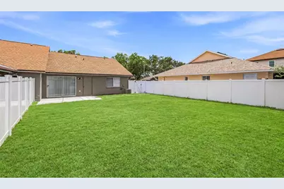 3257 Laurel Dale Drive, Tampa, FL 33618 - Photo 36