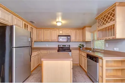 5381 43rd Avenue N, Saint Petersburg, FL 33709 - Photo 16