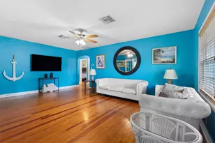1010 Osage St, Clearwater, FL 33755 - Photo 8