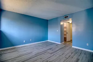 6334 Newtown Cir, Tampa, FL 33615 - Photo 12
