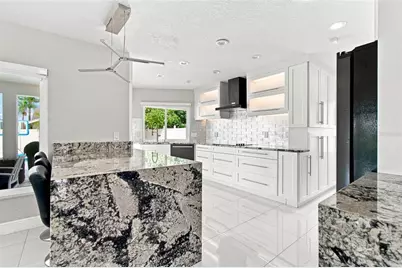 4123 Crosswater Drive, Tampa, FL 33615 - Photo 26