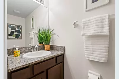 5252 6th Way N, Saint Petersburg, FL 33703 - Photo 16