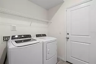 5252 6th Way N, Saint Petersburg, FL 33703 - Photo 26