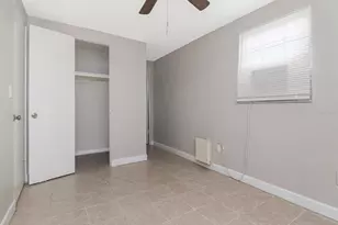104 Karde Ln, Brandon, FL 33510 - Photo 16